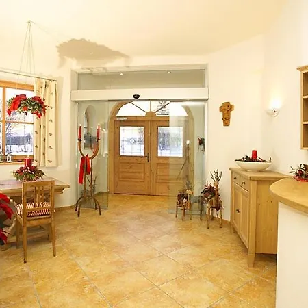 Landhaus Zum Steinbock Отель Мариа-Альм