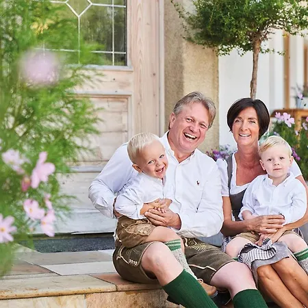 Landhaus Zum Steinbock Отель *